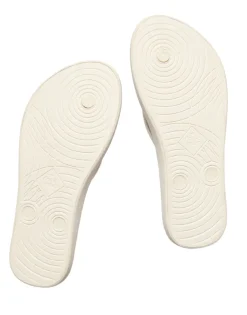 Carve Designs Accessories^Becca by Freewaters Flip Flop: Botanical