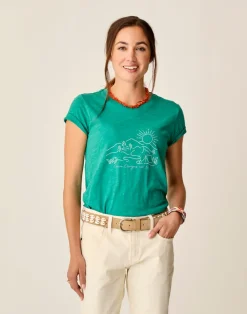 Carve Designs Short Sleeve^Cassidy Graphic Tee: Jade Mountain