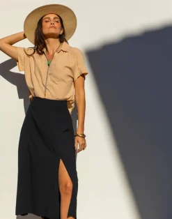 Carve Designs Short Sleeve^Elliott Voile Top: Biscuit
