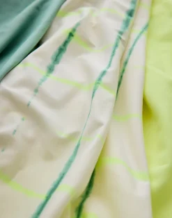 Carve Designs Rashguards & Sun Protection^Lake Sunshirt: Aura