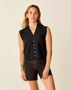 Carve Designs Short Sleeve^Reagan Top: Black Texture