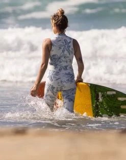 Carve Designs Rashguards & Sun Protection^Sadie Sleeveless: Cloud Scenic