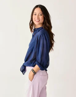 Carve Designs Long Sleeve^Taylor Textured Tunic: Navy